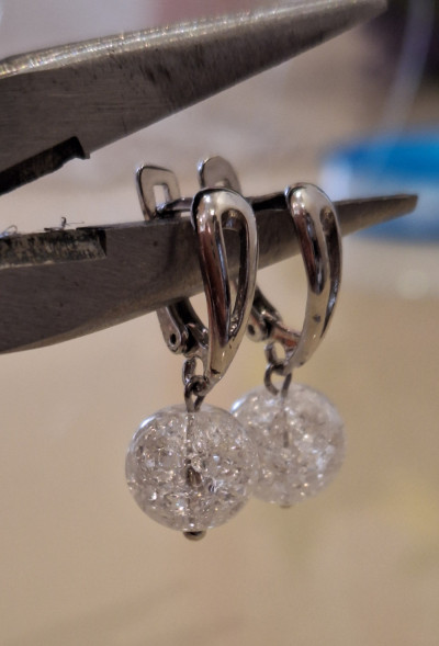 серьги сахарным кварцем