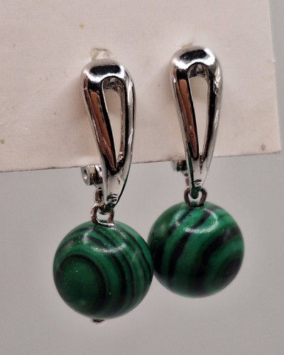 серьги с малахитом
