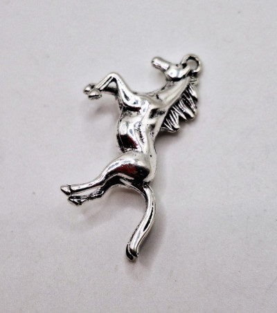 подвеска в виде лошади(3.3см)
