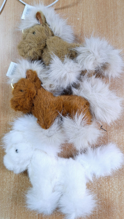 набор брелоков 3шт