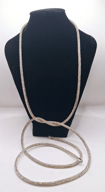 колье-трансформер белое