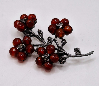 брошь с сердоликом(6,5см)