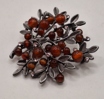 брошь с сердоликом(5.5см)