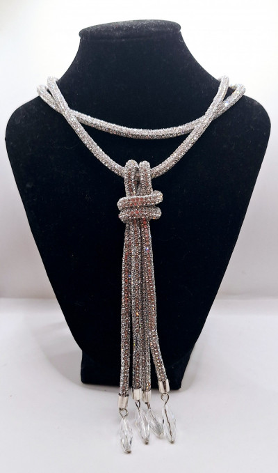 колье-трансформер белое